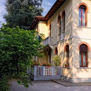 Bed & Breakfast Casa Gardenia Venice - Atika & Atif