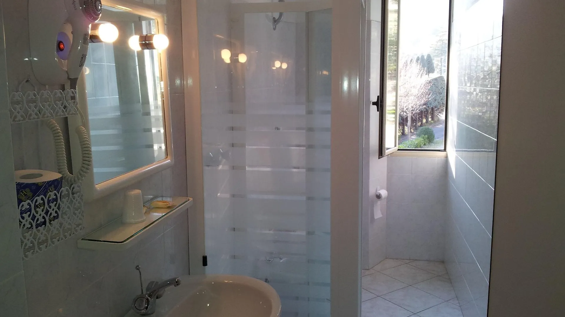 Hotel Marrani Ronta