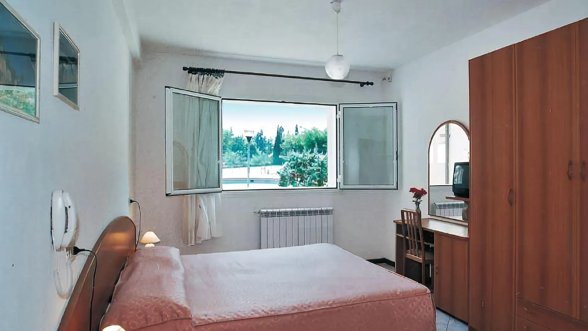 Hotel Marrani Ronta Italy