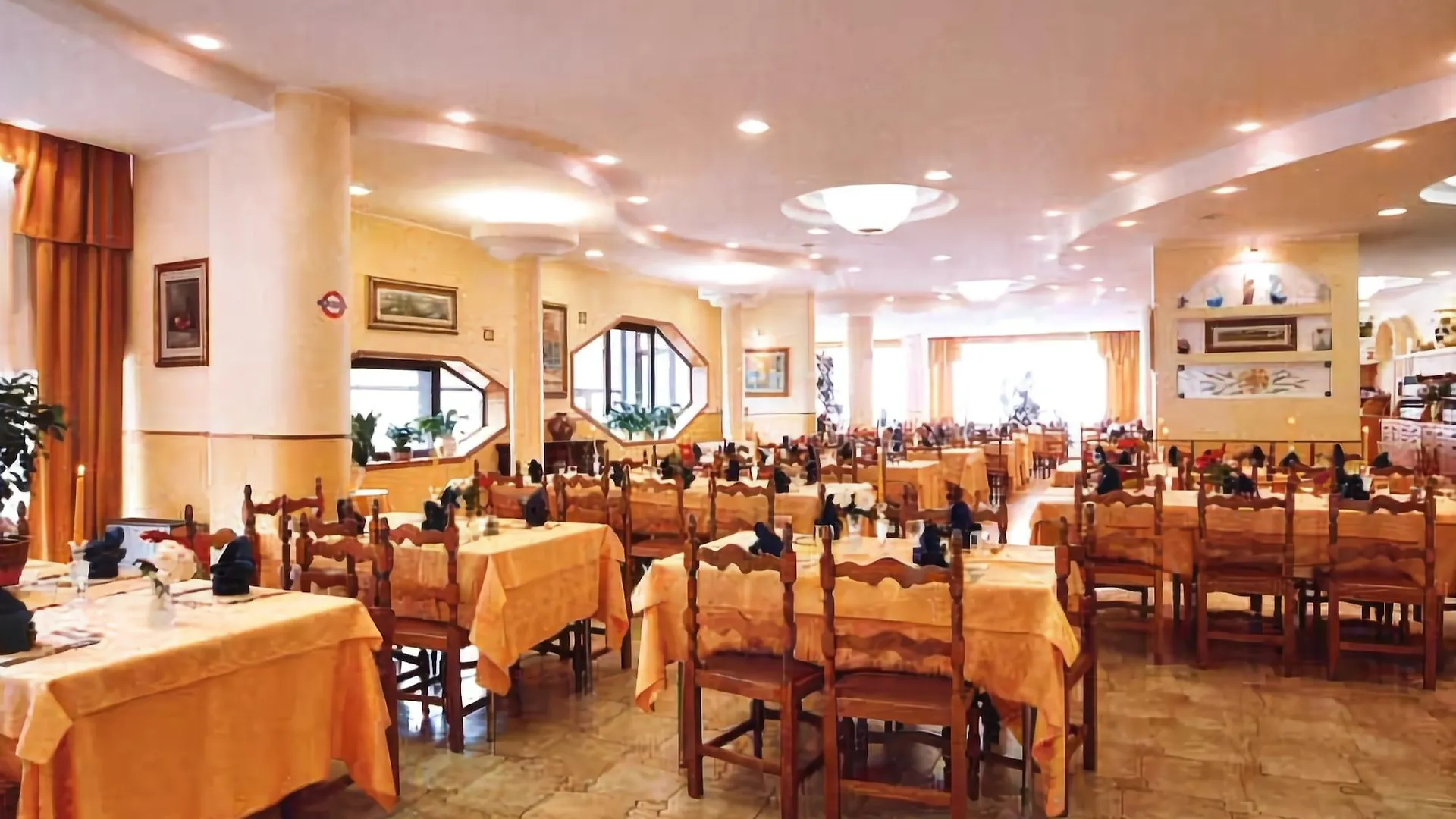 Hotel Marrani Ronta