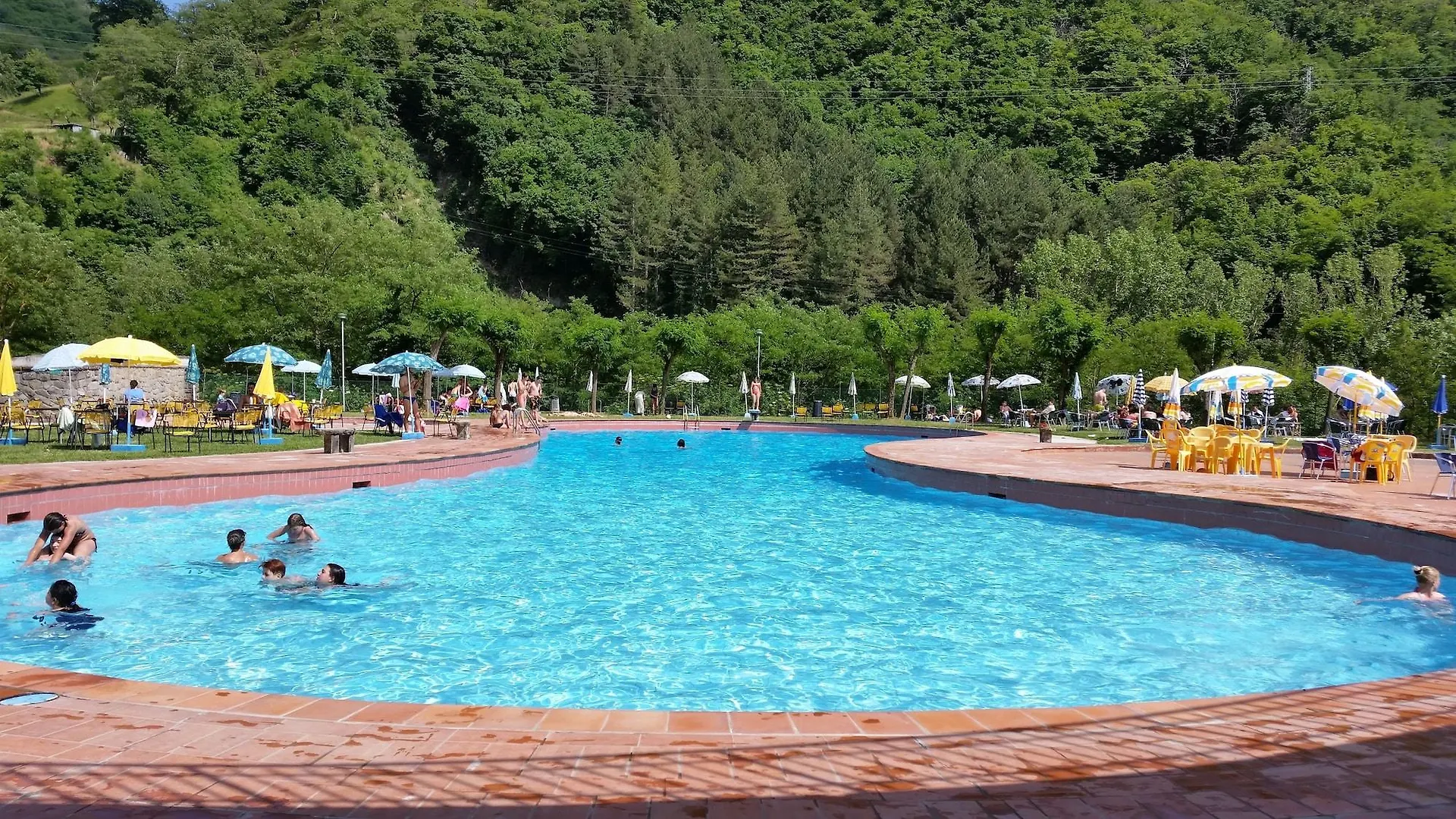 Hotel Marrani Ronta 3*,